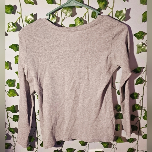 Guess- XS Gray Sequence Long Sleeve - Picture 3 of 3